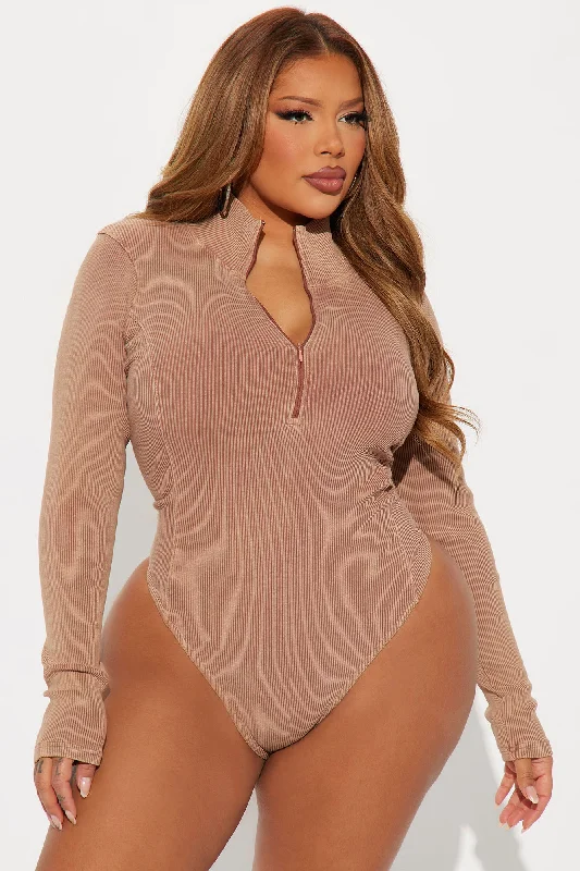 Came Out To Play Ribbed Bodysuit - Mocha